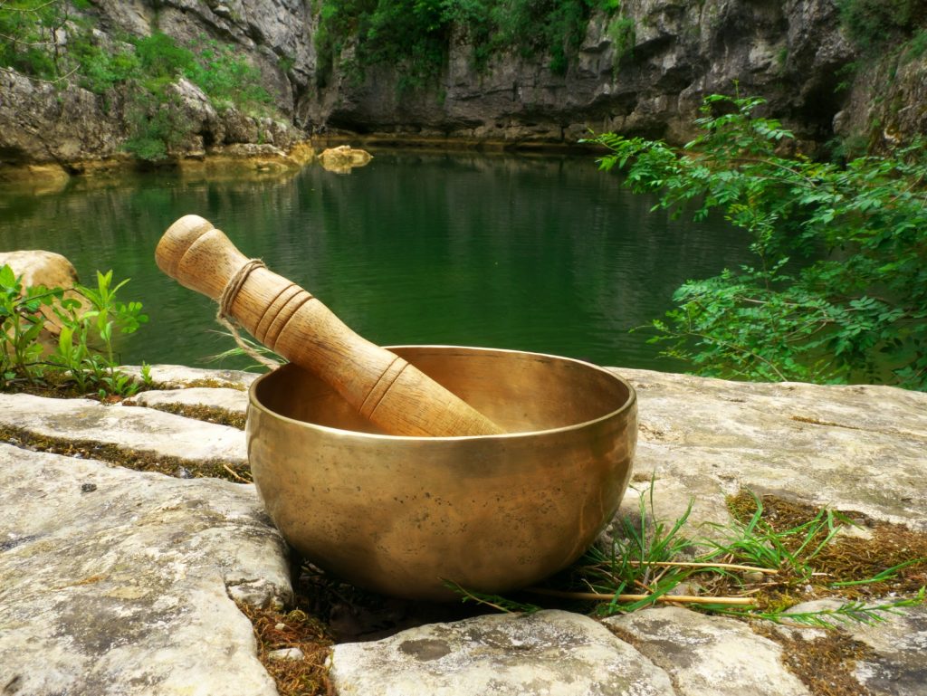 WHAT IS AN AYURVEDA RETREAT?