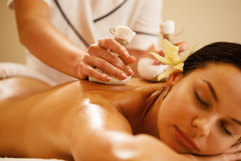 7 Powerful Benefits of an Ayurveda Retreat